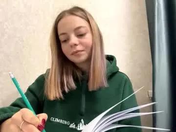 jimmiesobczynski — Goal- I show you what clothes Im wearing today, My name is Steff its my 1st day here lets have some talk  #new #shy #teen #18 #blonde [20 tokens remaining]