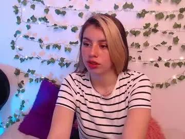 Freechat kamilew on Chaturbate