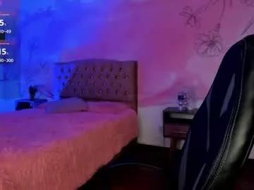 Freechat lucia_star_ on Chaturbate
