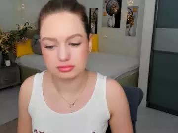 Private miraclecurly on Chaturbate