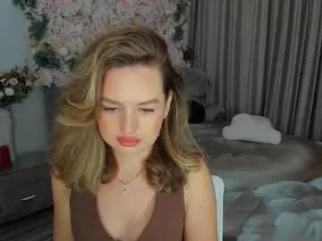 Private miraclecurly on Chaturbate