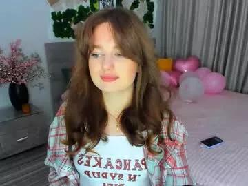 Private miraclecurly on Chaturbate