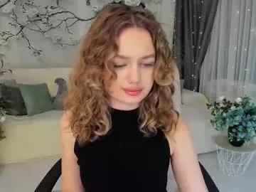 miraclecurly — Whoever is looking for happiness, let him find it!) #nonude #shy #smalltits #tease #bigass [267 tokens remaining]