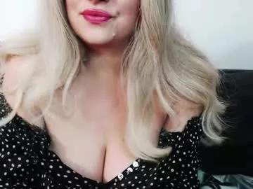missqueen1416 on Chaturbate 