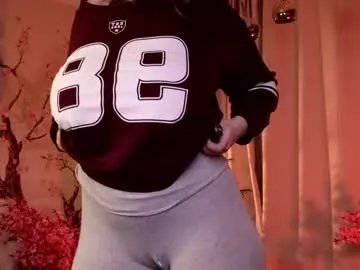 Private morvelyn on Chaturbate