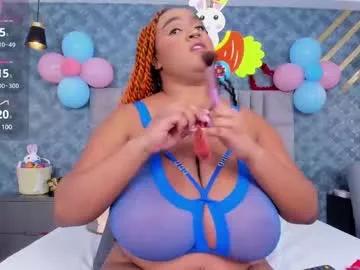 Freechat niiamoore_ on Chaturbate