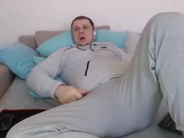 nikkiaadel on Chaturbate 