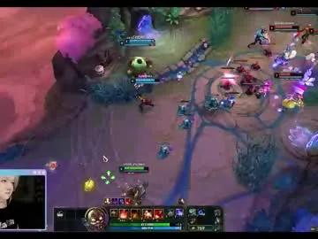 Chaturbate raiingurl is Freechat raiingurl — lol - Multi-Goal :  Use a dildo #nora #squirt #pvt #cream #curvy