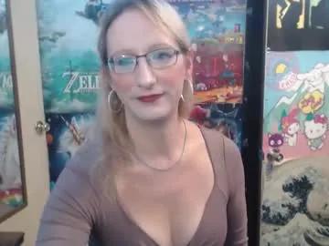 savanah_banana — Talk to Me. It's Free. Say Hello. [925 to Cumshow]                         #trans #mommy #cum #tall #lingerie