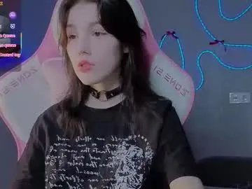 sophie_nomenal_ — GOAL: oil boobs [65 tokens remaining] Hi! Im Sophie #18 yo!  Let's have a great time and relax? #shy #bigass #skinny #smalltits