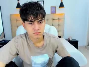 Freechat tommy18__ on Chaturbate