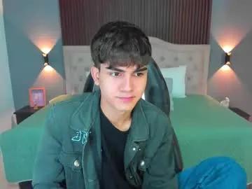 Freechat tommy18__ on Chaturbate