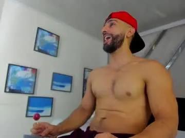 yiyo10_ on Chaturbate 