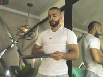 yiyo10_ on Chaturbate 