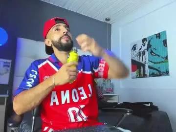 yiyo10_ on Chaturbate 