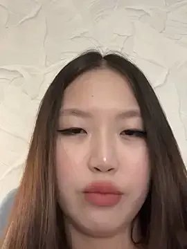 Freechat Aiko_Yumi on StripChat