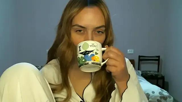 StripChat Anna__toth18 is Freechat Anna__toth18 — undressing in public