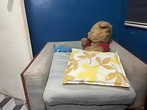 Freechat asian-doll on StripChat