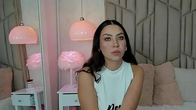 Freechat AudreyElla on StripChat