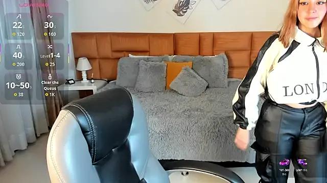 Catti_Brie — slow and sensual blowjob 