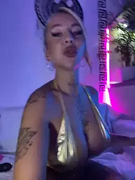 Private CheekyChels on StripChat