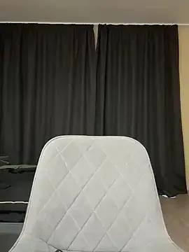 Freechat ChrisOnlyOne on StripChat