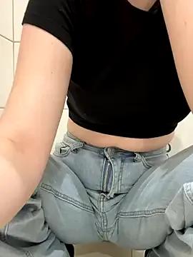 Cumonmme — Show me panties and spank pussy