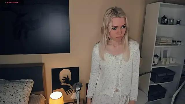 DianeHonnette — Tease my panties