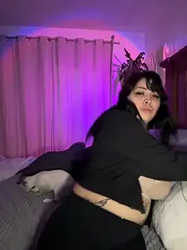 Draculona-666 on StripChat