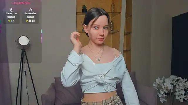 EdinaCordner — tease me wih my fingers ^^
