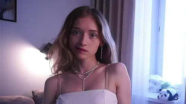 EdlinHargus — mia, show your boobs!