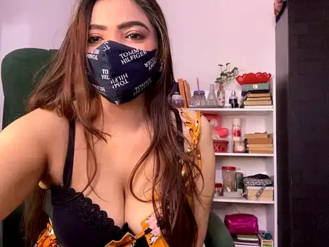 Freechat Fantastic_ruby on StripChat