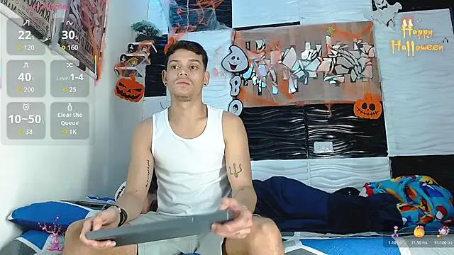 Friendsofeverything_ — show ass