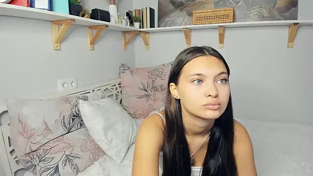 FunnyyMonkeyy on StripChat 