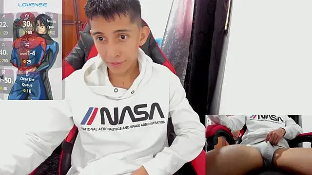 gomitaboy_1 — cum more eat cum