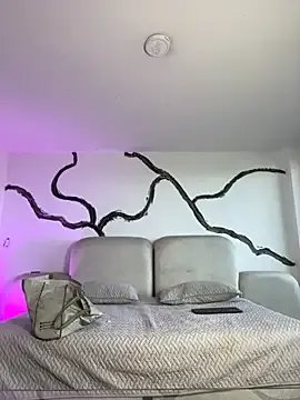 Private HannaRhodes on StripChat