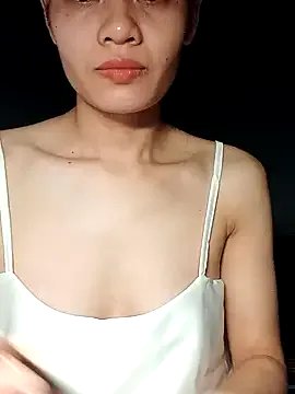 Freechat Hinna_x on StripChat