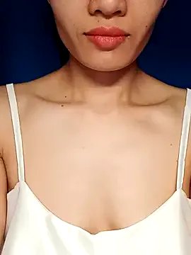 Freechat Hinna_x on StripChat