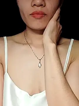 Freechat Hinna_x on StripChat