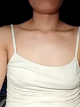 Freechat Hinna_x on StripChat