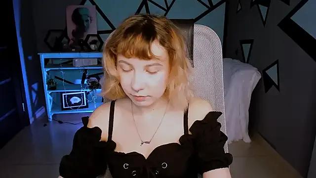 JasmineMilko — Spoiler for the new red photo album