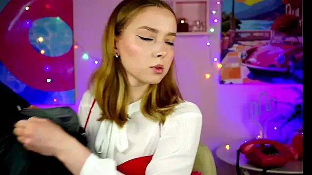 Freechat JenniferGraces on StripChat