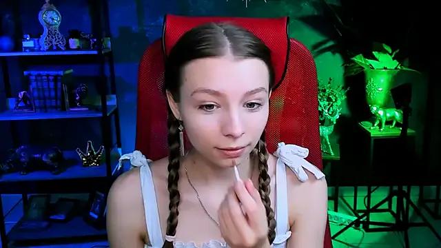 JulieDaniel — Freechat on StripChat