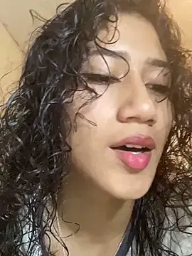 KaitlynLoveCam on StripChat