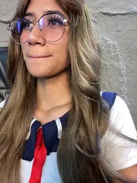 KaitlynLoveCam on StripChat