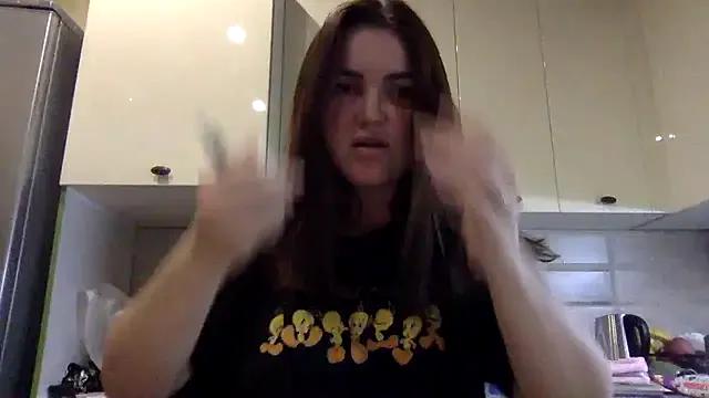 Freechat Karolina_llove on StripChat