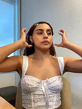 StripChat Katee_Jones is Freechat Katee_Jones — FINGERS IN MY PUSSY + SPANKS IN PUSSY