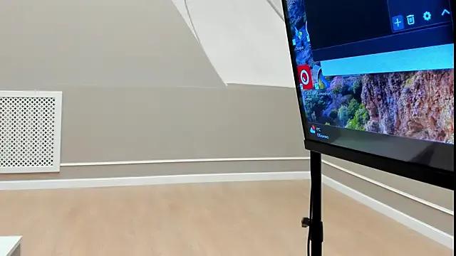 StripChat KimberlyBond is Freechat KimberlyBond — 5 slaps on the ass