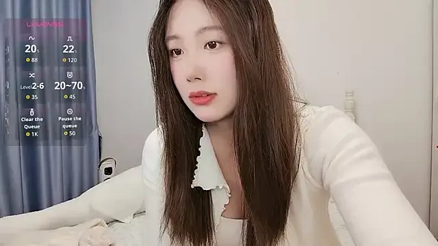 Freechat Luna_868 on StripChat