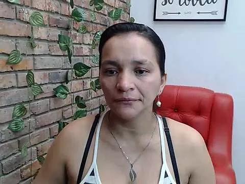 Freechat MarilynMiilf_ on StripChat